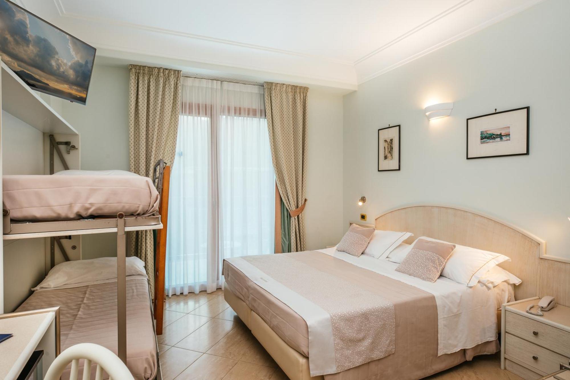 Comfort Gardenia Coast Hotel