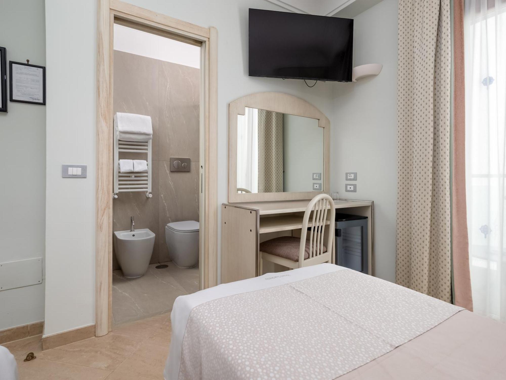 Comfort Gardenia Coast Hotel